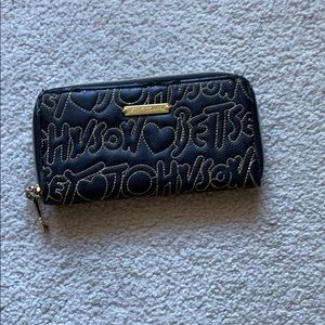 Betsey johnson wallet